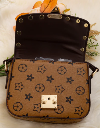 Studded Star Crossbody- Khaki