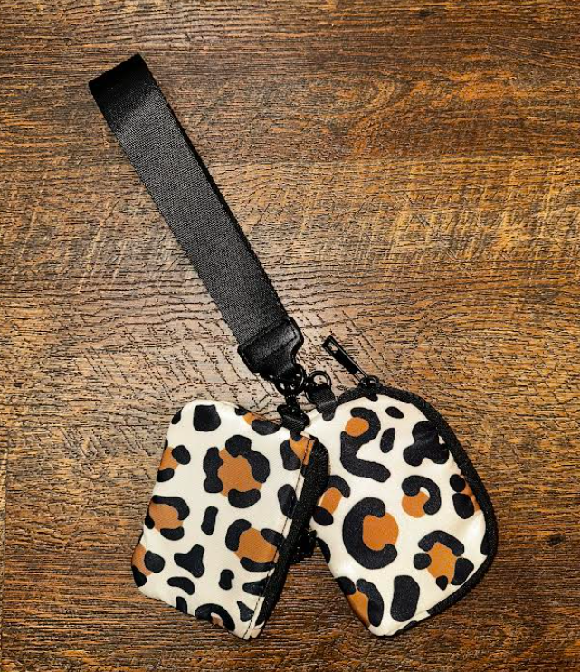 Dual Pouches Wristlet