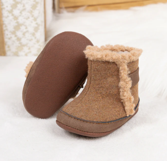Faux fur baby boots-Brown