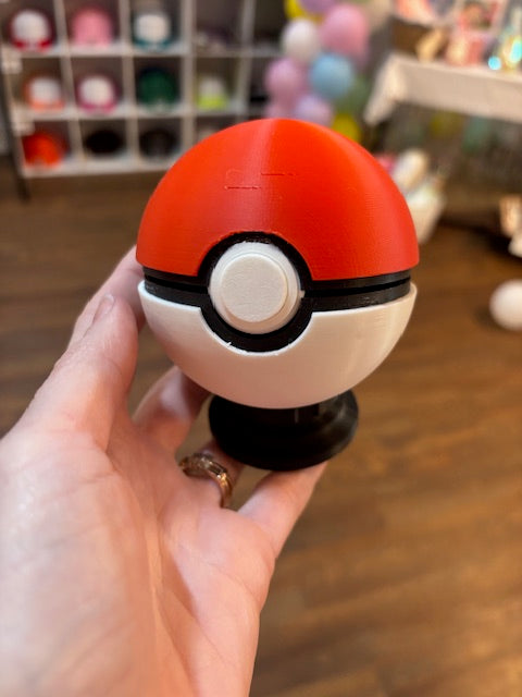 Figures- Pokemon Ball