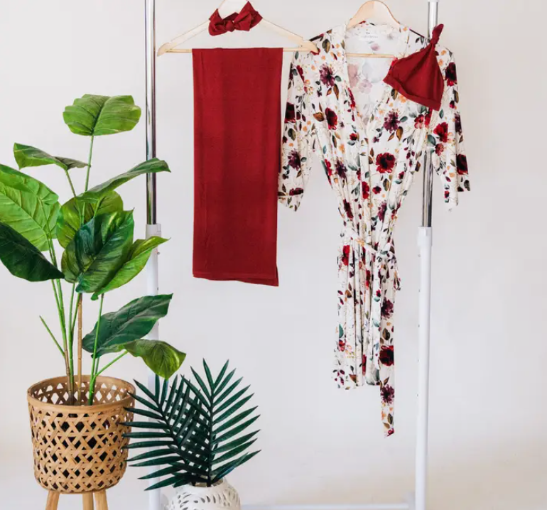 Red Rose Delivery Gown & Swaddle