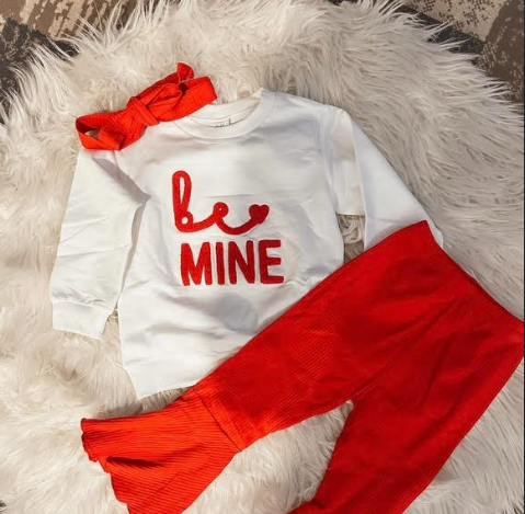 Be Mine Bell Set- Red