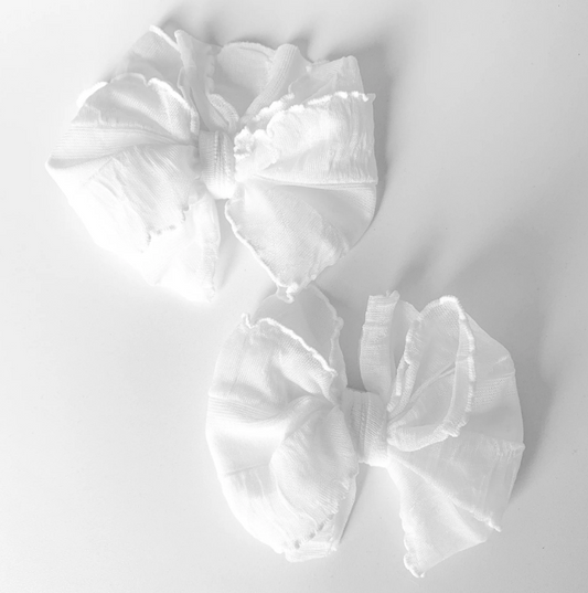 RR Ruffle Clip Bow Set - White