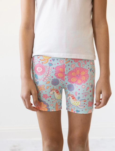 Lili Twirl Short
