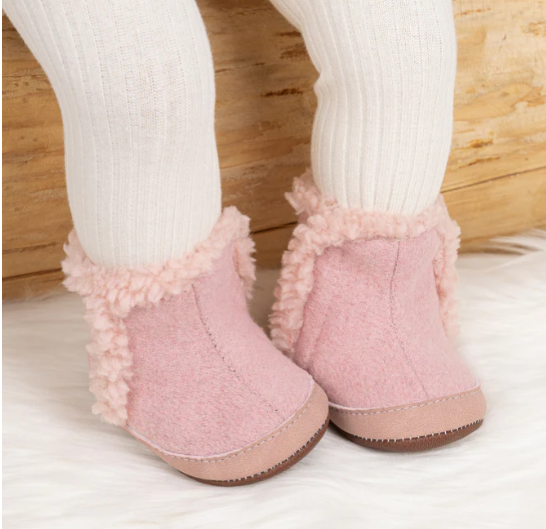 Faux fur baby boots-Pink