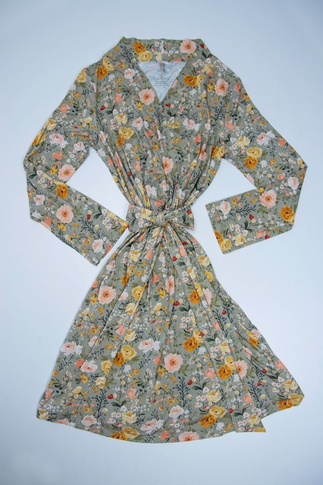 Willow Bloom- Mom Robe